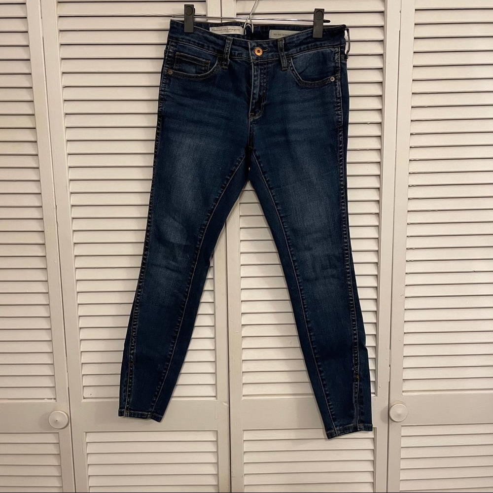Pilcro and the Letterpress - Mid rise Skinny - Picture 4 of 16